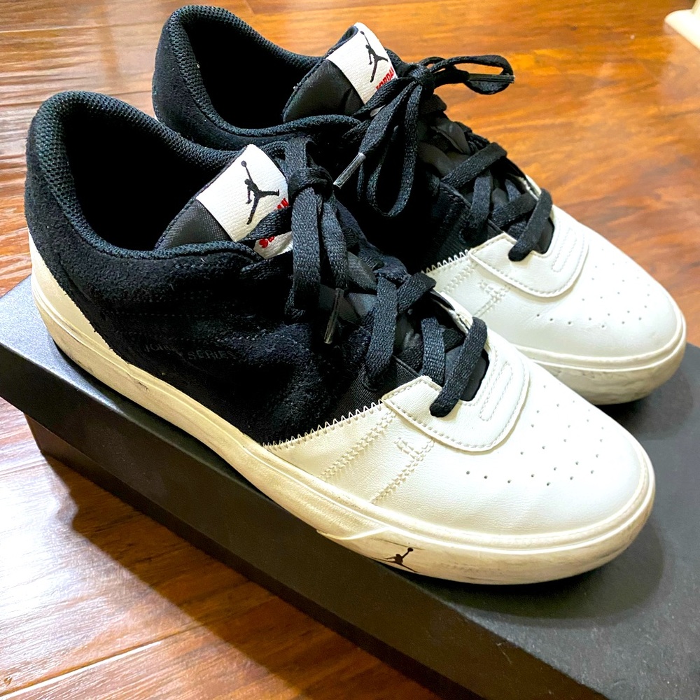 Nike Jordan series es